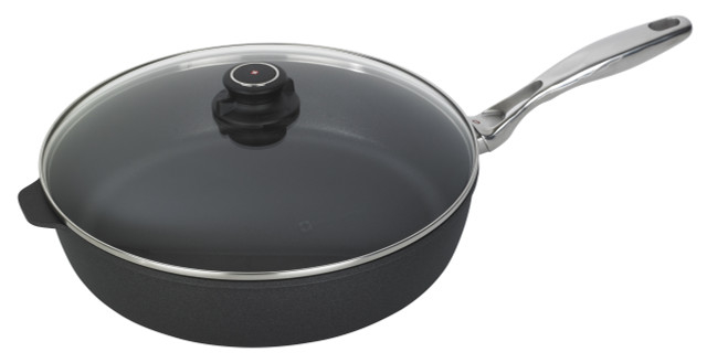 SAUTEUSE AVEC COUVERCLE INDUCTION SWISS DIAMOND XD 32CM